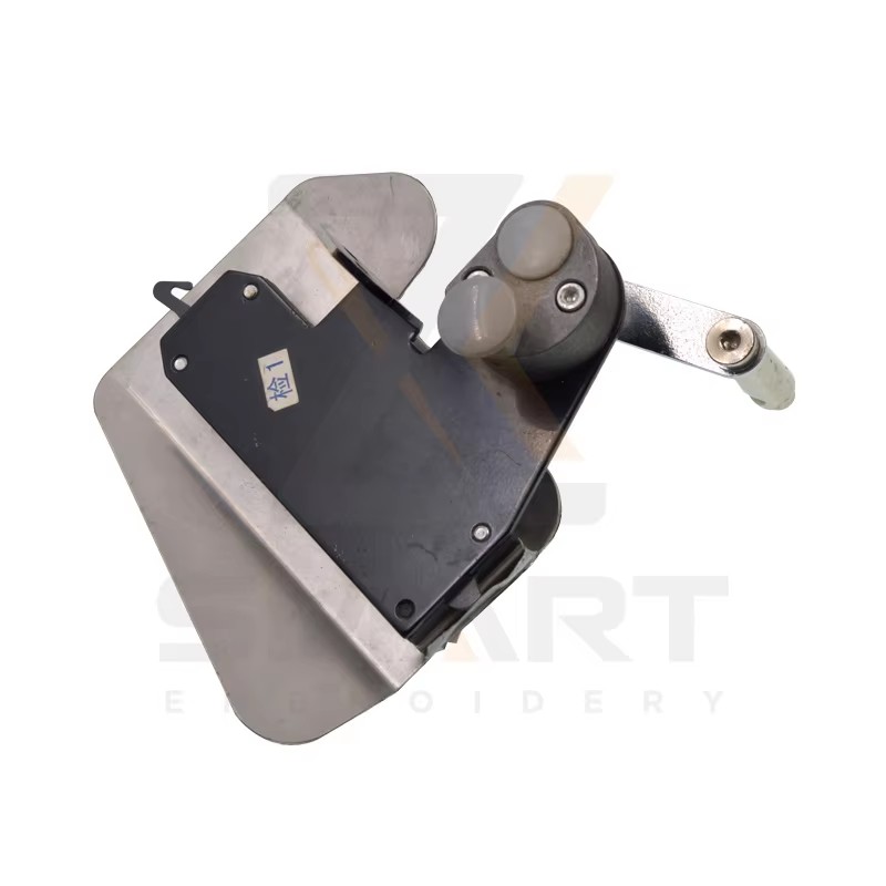 Upper Thread Hook Wiper Ass'y För Kinesisk Embroidery Machine C0101CN06